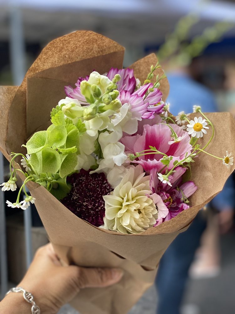 Santana Row Farmers' Market
