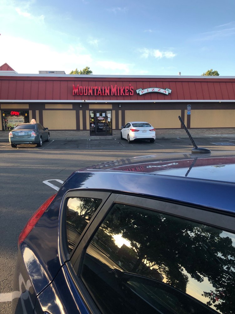 Mountain Mike's Pizza