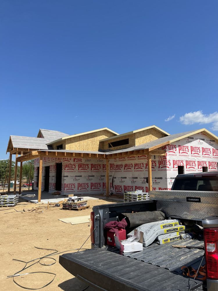 image of business B&M Roofing