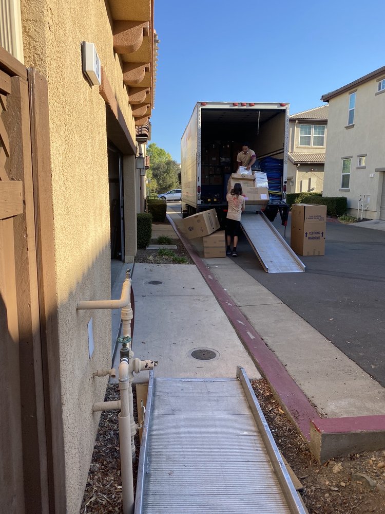 Pac N Box Movers