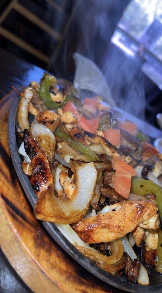 El Capitan Mexican Grill & Cantina