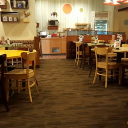 Village Inn 14 Photos 18 Reviews Breakfast Brunch 1210 Photo Of Village Inn Bettendorf Ia United States Dinning Room