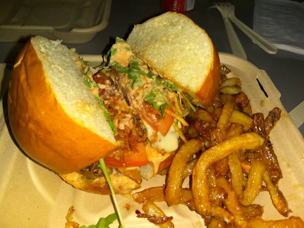 El Ñaqui Food Truck 43 Photos & 16 Reviews Puerto Rican Puerto