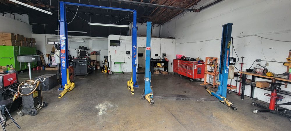J & D's Automotive And Smog Test