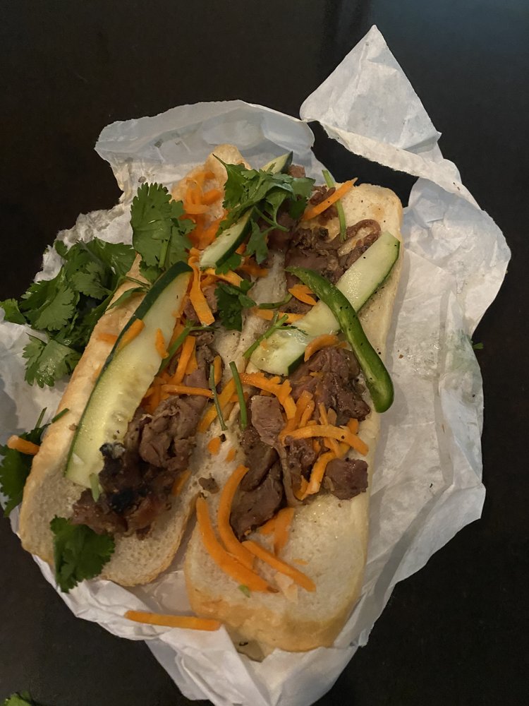 Oui Banh Mi
