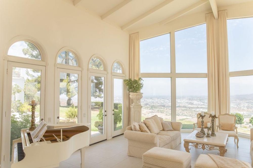 Escondido Glass