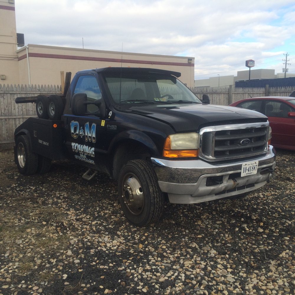 D&M Towing