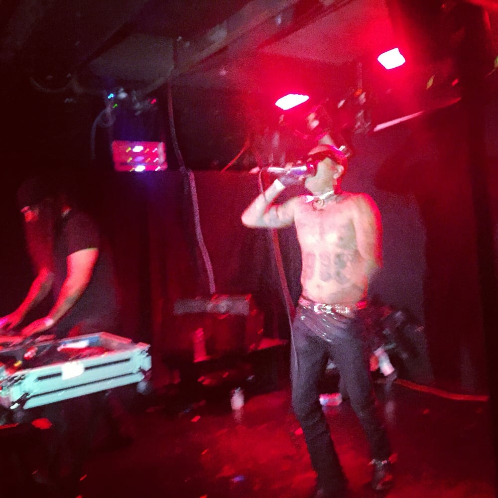 Santos Party House Santos Party House