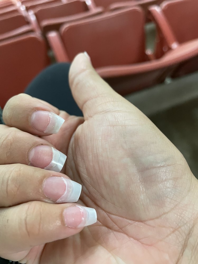 Q Nails Griesbach