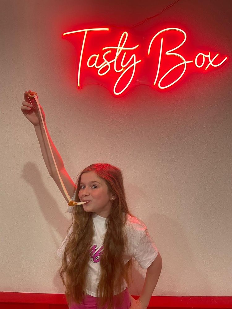 Tasty Box