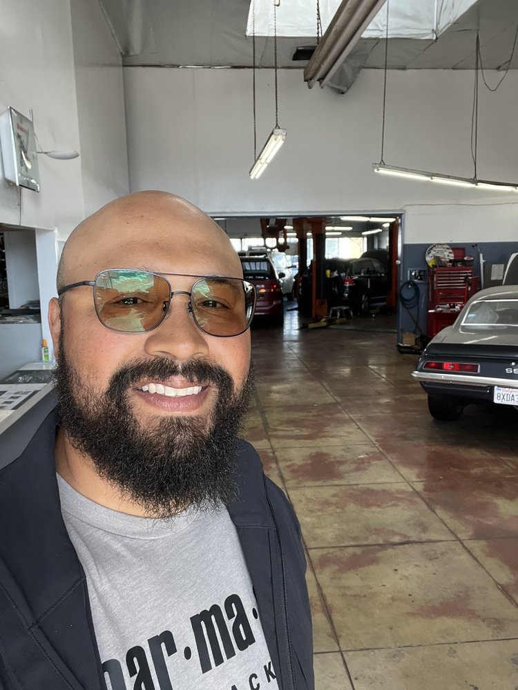 Jo's Garage