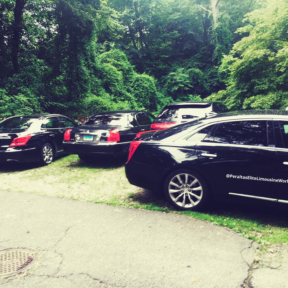 Peralta's Elite Limousine