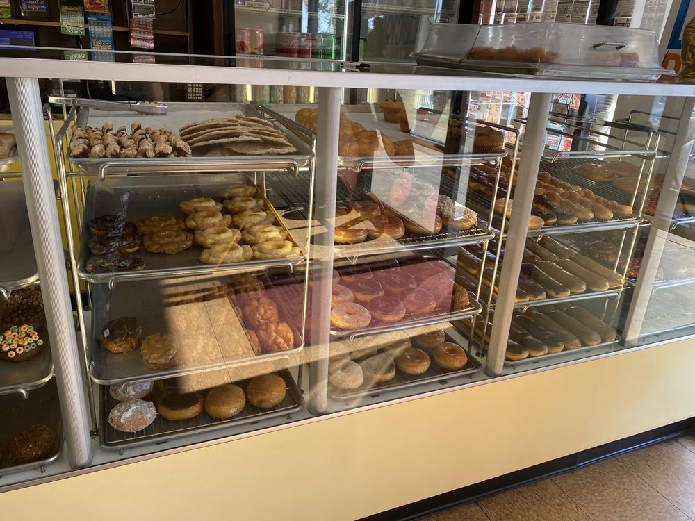 Pam's Donuts