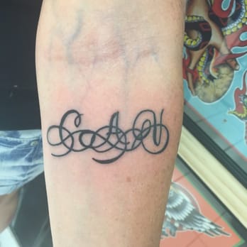 one love tattoos 51 photos u0026 16 reviews art galleries 903 n one love tattoos 51 photos u0026 16 reviews art galleries 903 n