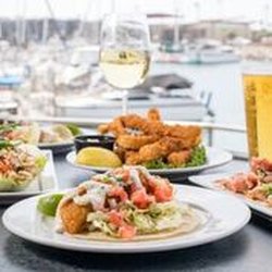 Oceanside Broiler 333 Photos 542 Reviews Seafood 1325 Harbor Photo Of Oceanside Broiler Ca United States Hy Hour On The