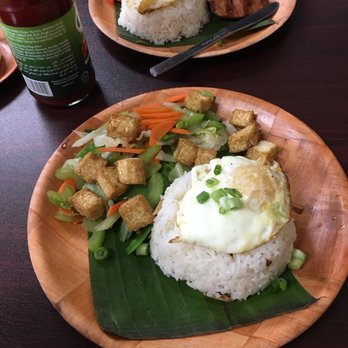 kuya ian s bistro 77 photos 41 reviews filipino 6863 flags photo of kuya ian s bistro columbus oh united states