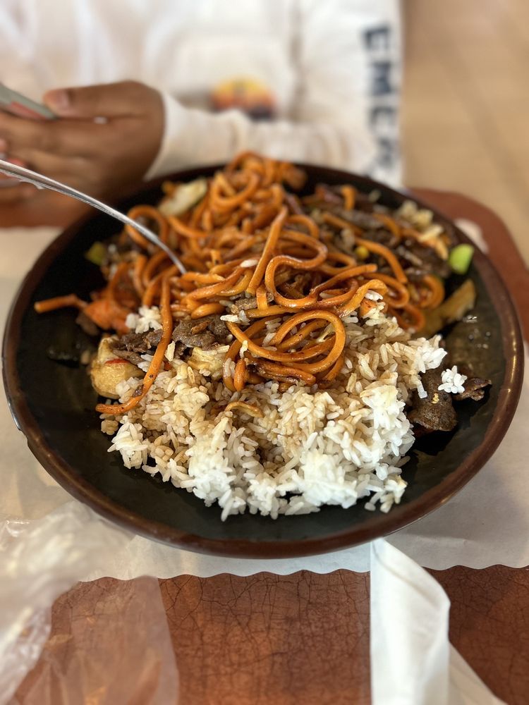 Wok 'N South: Mongolian BBQ