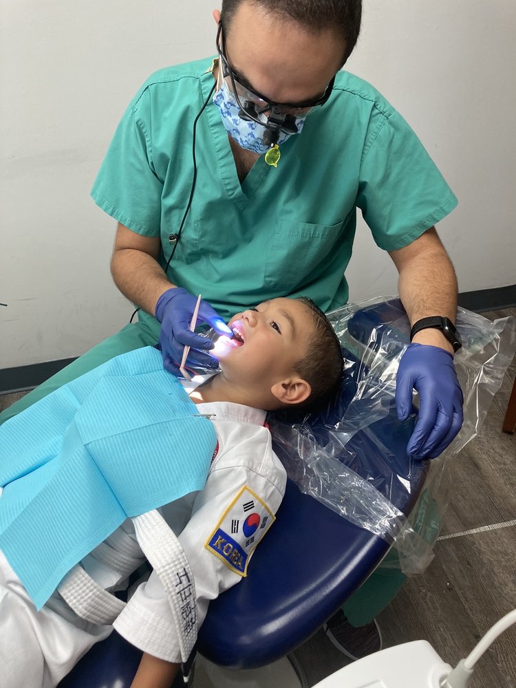 image of business AV Dental Wellness Group