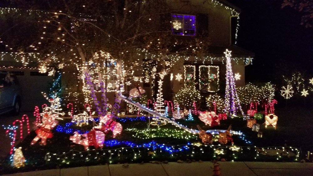photo of santa clarita neighborhood christmas light displays santa clarita ca united states - Christmas Lights In Santa Clarita photo of santa clarita neighborhood christmas light displays santa clarita ca united states - Christmas Lights In Santa Clarita