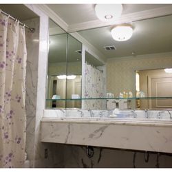 Bristol Hotel 65 Photos 80 Reviews Hotels 3341 S Bascom Ave Photo Of Bristol Hotel Campbell Ca United States