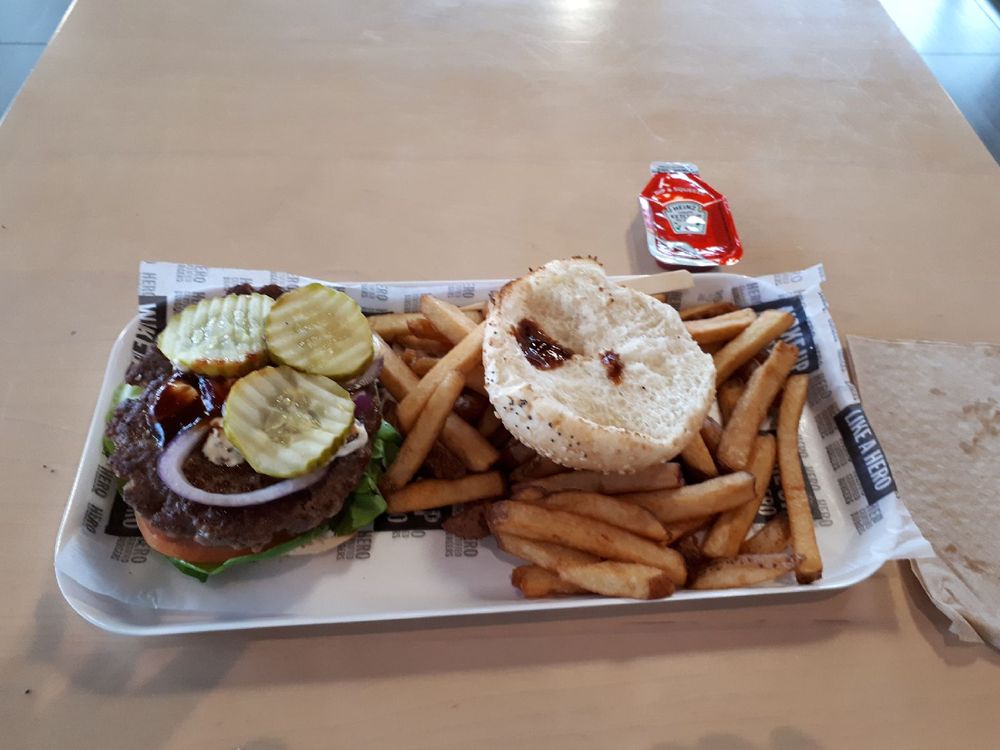 Hero Certified Burgers - Yonge & Sheppard