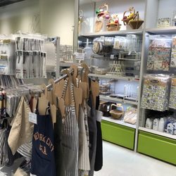 Photo de 3Coins難波ウォーク店 , 大阪市 中央区,
