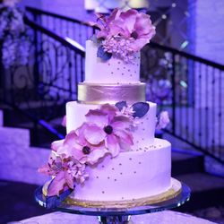 Cakes Of Glory , Bakeries , 107 Calle Del Norte, Laredo, TX