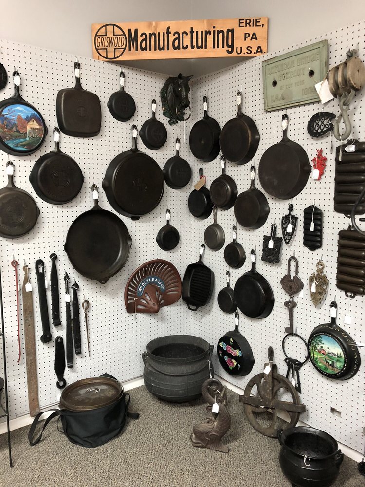 Two Crows Antique Mall