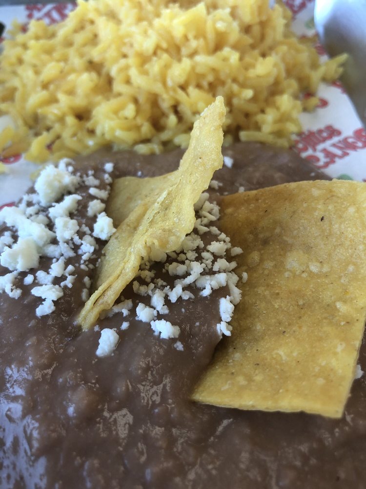 100% Antojitos Mexicanos