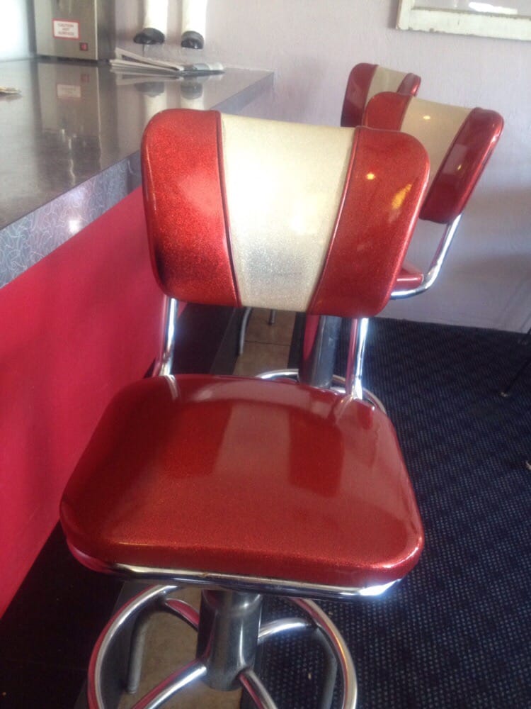 Old School Bar Stools Yelp Photo Of Camelot Country Oak Hill Fl United States Old School Bar
