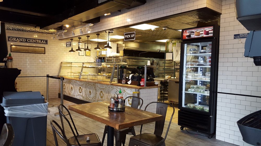 Wiseguy Pizza 68 Photos & 126 Reviews Pizza 1735 N Lynn St