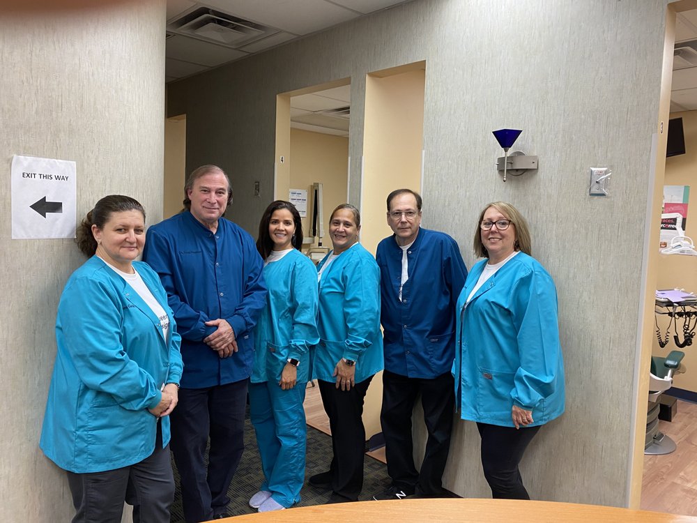 image of business Queens Dental Design