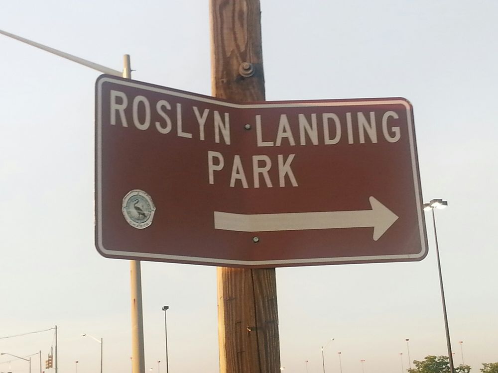 Roslyn Landing Park Parks 265 Charles H Dimmock Pkwy, Colonial