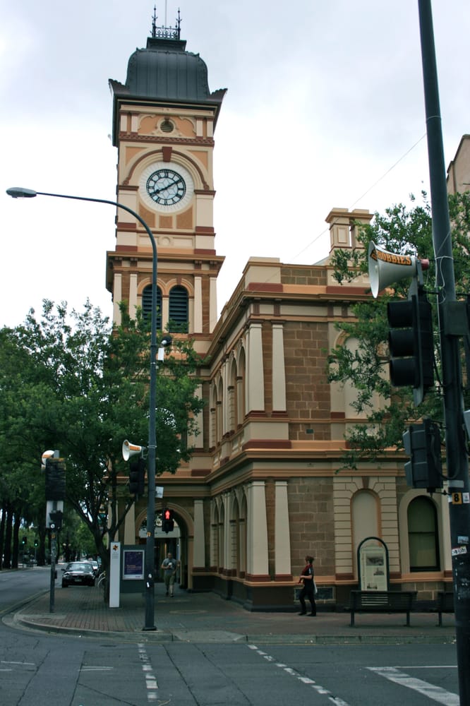 Norwood Town Hall Landmarks & Historical Buildings 175 The Parade