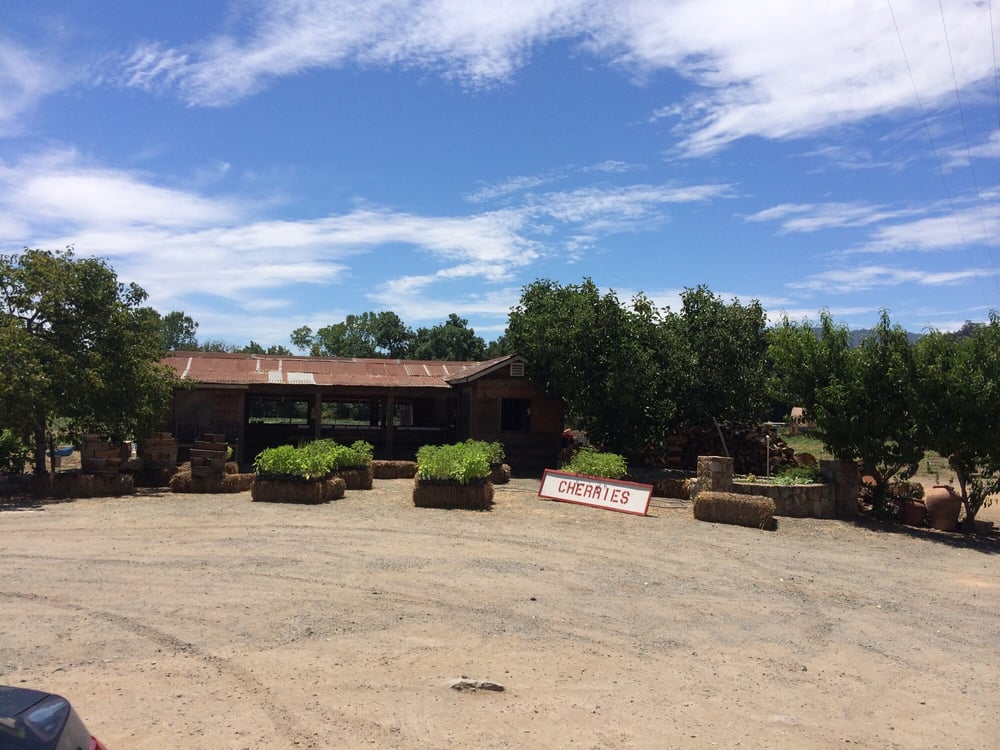Deer Park Gardens Farmers' Market 2855 Deer Park Rd, St. Helena, CA