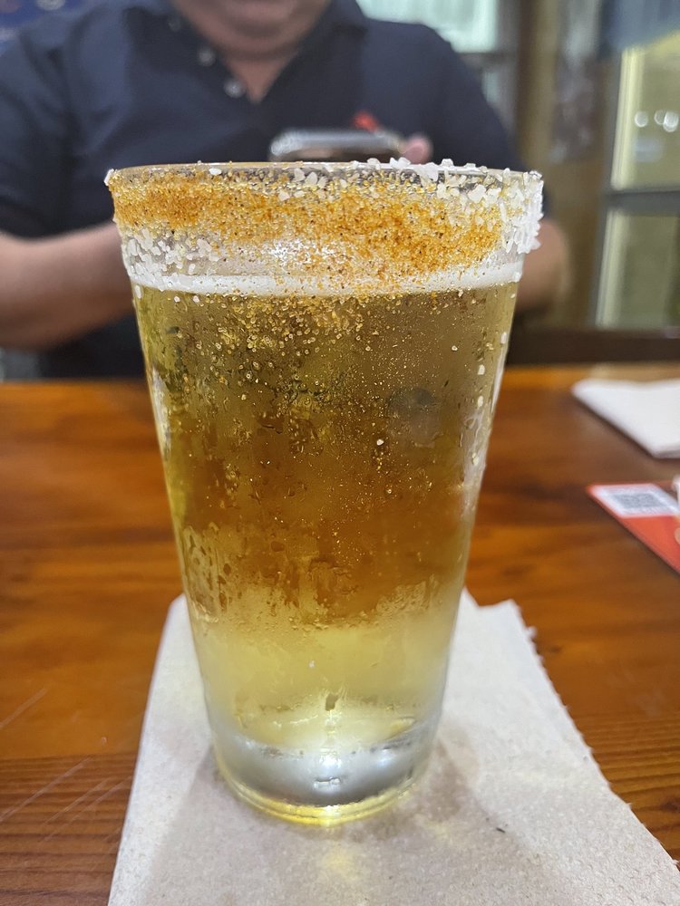 Hooters
