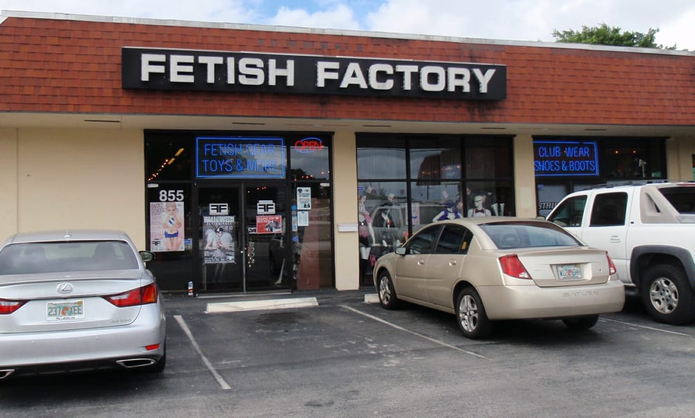 Fetish factory store picture 646