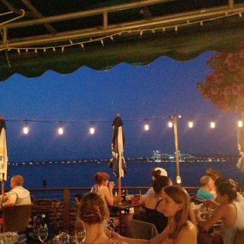 Pier 701 Restaurant Bar 325 Photos 340 Reviews Seafood Photo Of Pier 701 Restaurant Bar Piermont Ny United States The