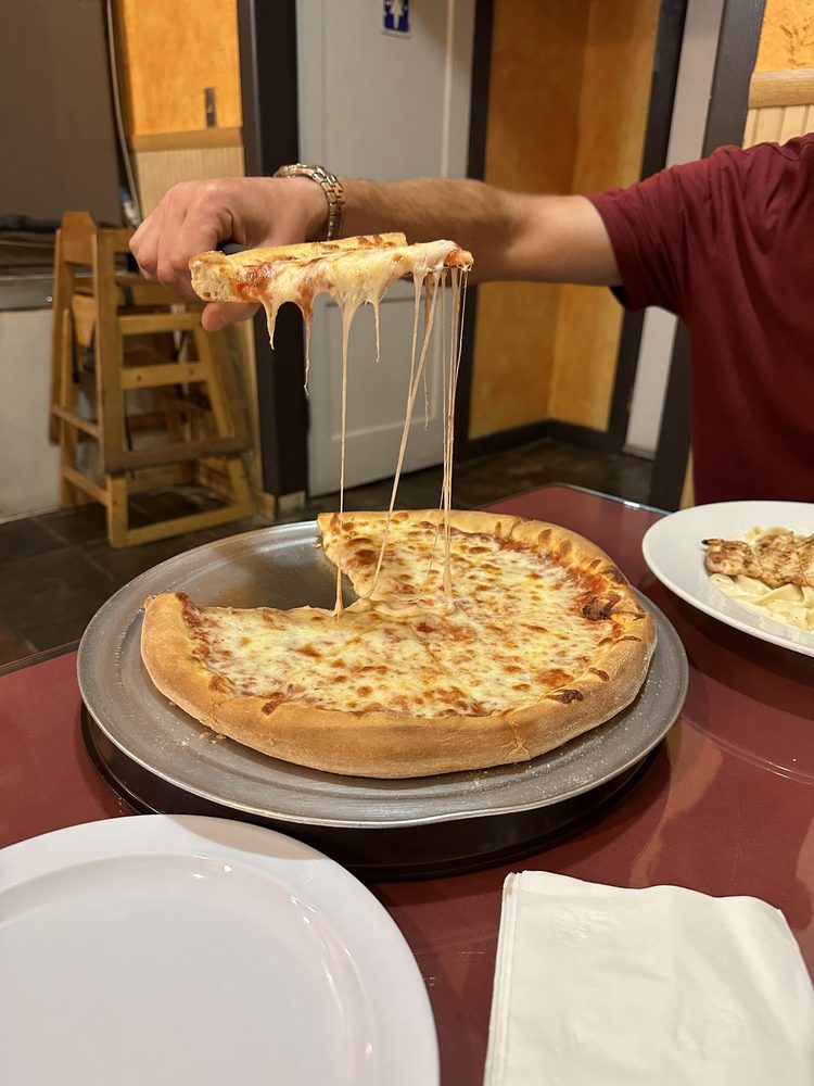Ginnos Italian Restaurant