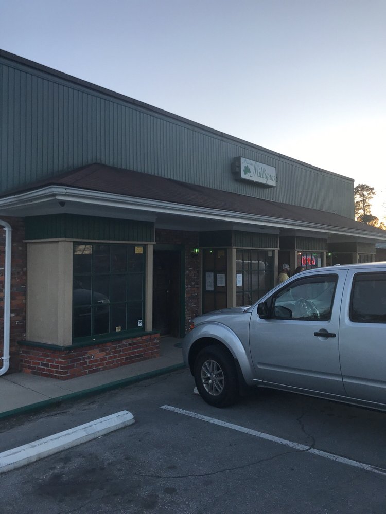 Mickey Milligan's Billiards