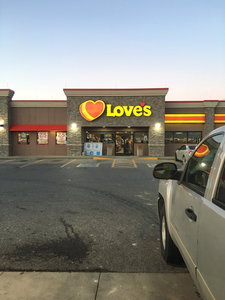 Love’s Travel Stops Gas Stations 2966 US Hwy 62, Calvert City, KY