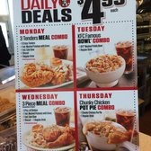 Kfc monday deal KFC is also offering a 9-piece Family Feast meal. It features 9 pieces of chicken in any recipe, 3 large sides, and six biscuits for $ It features 9 pieces of chicken in any recipe, 3 large sides, and six biscuits for $