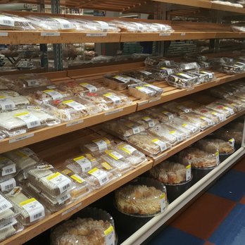 Lauers Supermarket Bakery 12 Photos 11 Reviews Bakeries