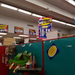 petco closed 28 photos