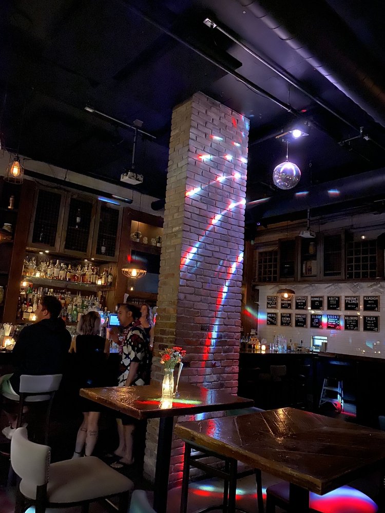 HandCraft Kitchen & Cocktails