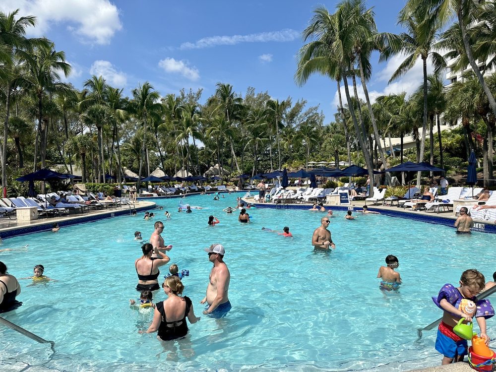 HB Fresh at Marriott Harbor Beach Resort & Spa