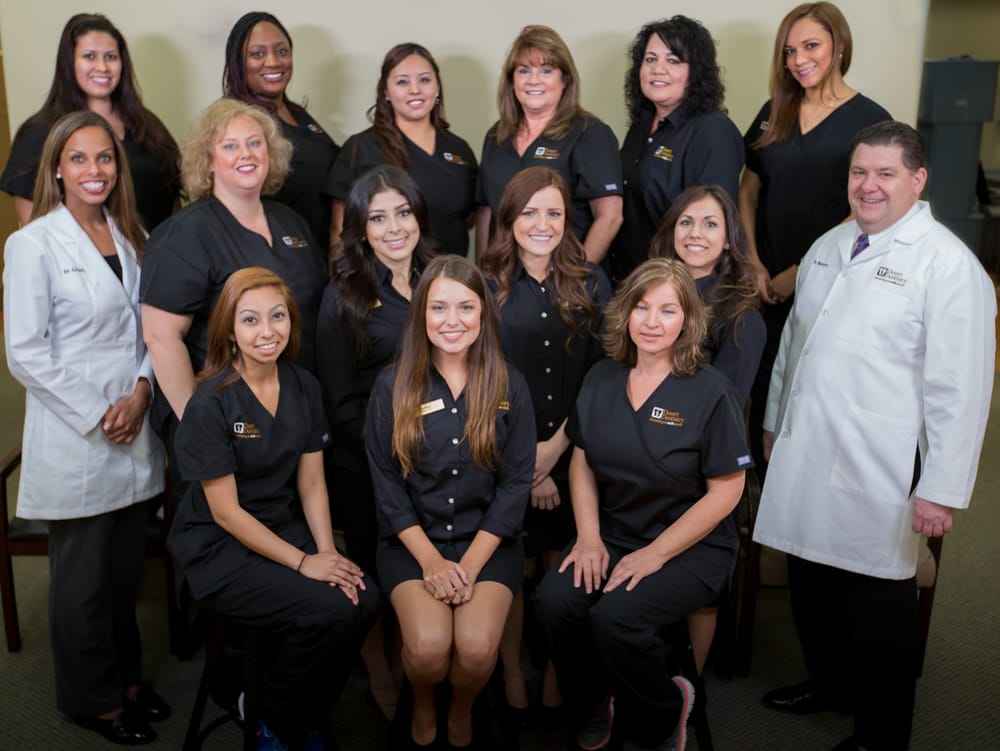 image of business Desert Dentistry