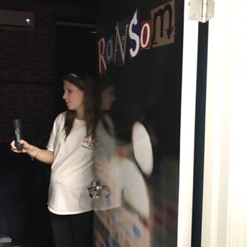 Escape In 60 - 34 Photos 