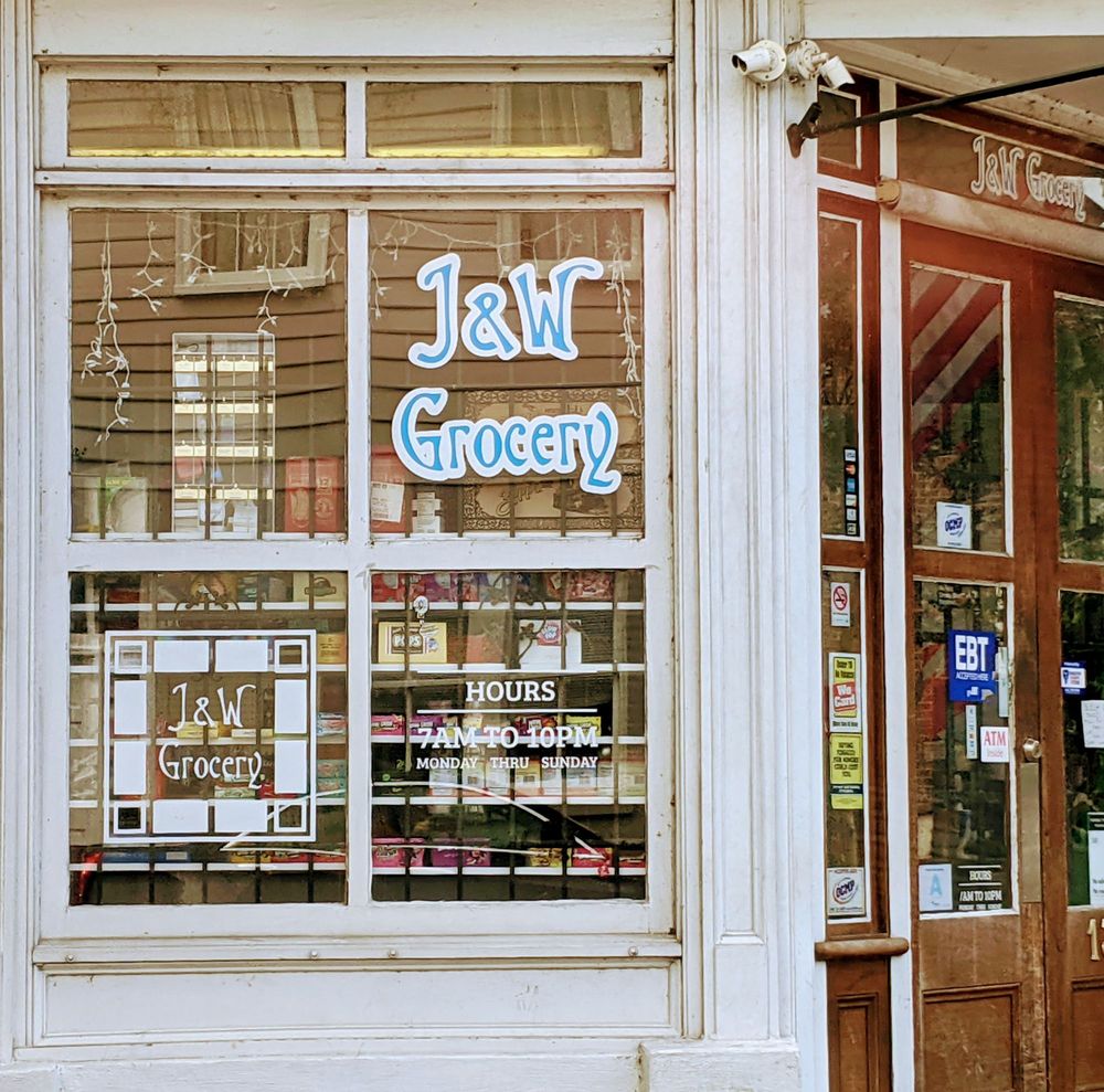 J & W Grocery