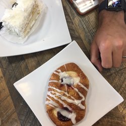 creme de la creme bakery temecula